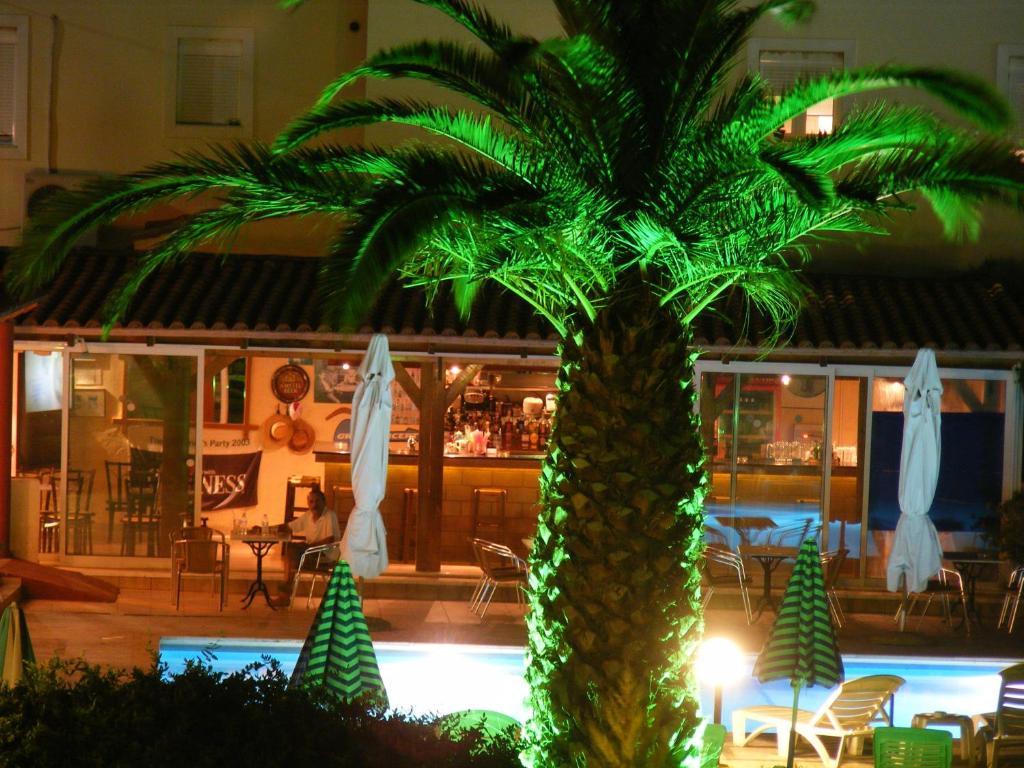 Australia Hotel Gazi Ngoại thất bức ảnh